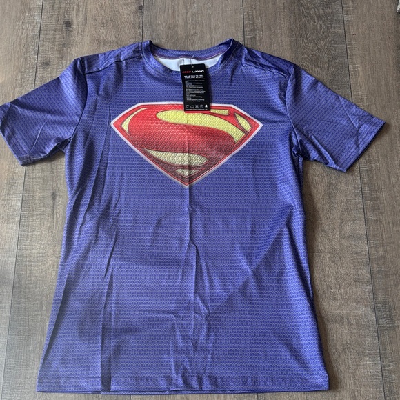 Other - Superman Logo T-Shirt